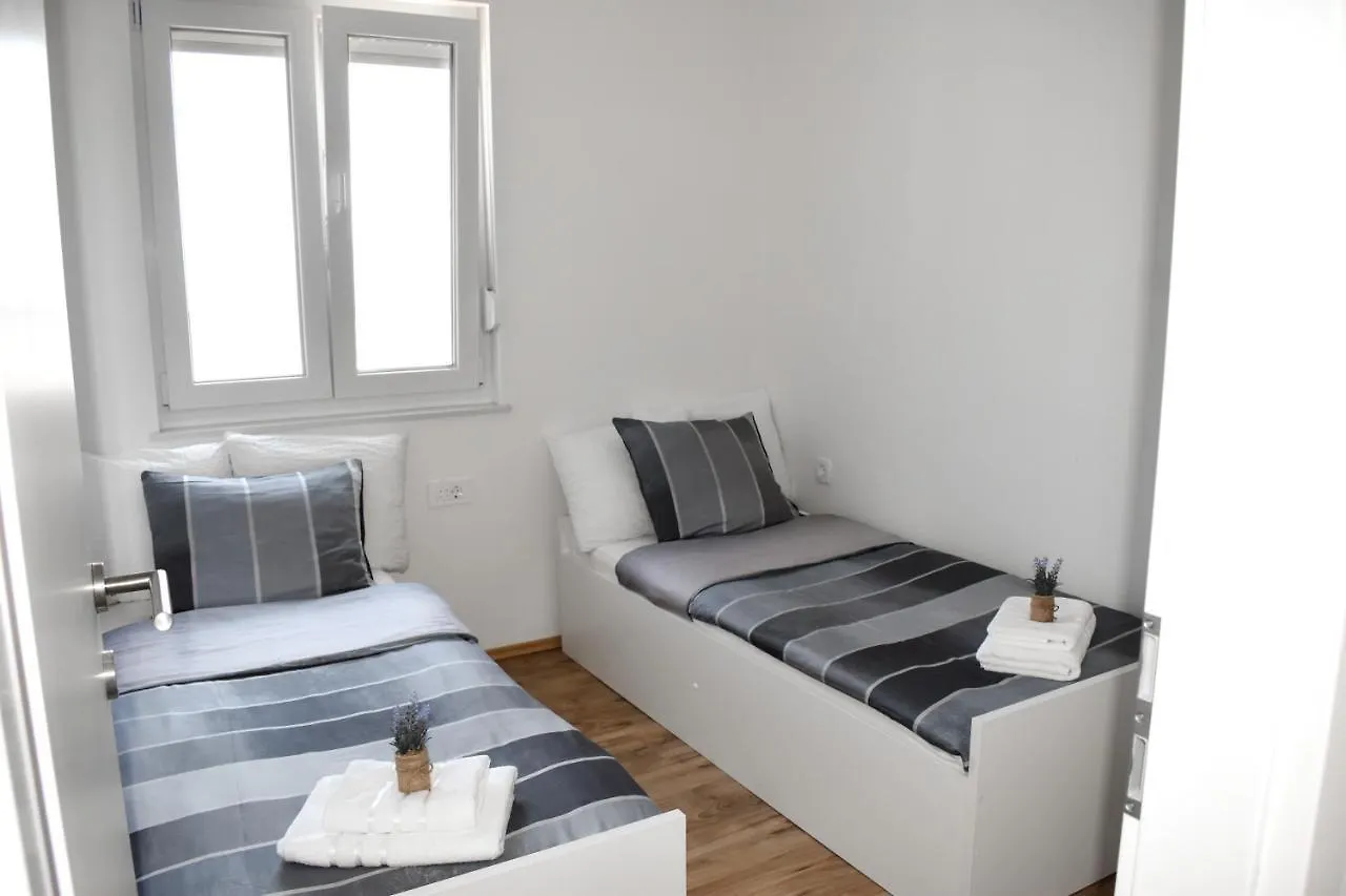 Apartment Olea Crikvenica - With Beautiful Sea View, Near The Sandy Beach And Center