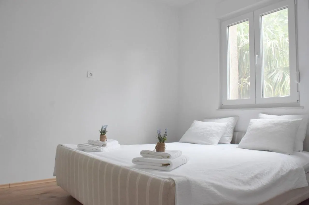 Apartment Olea Crikvenica - With Beautiful Sea View, Near The Sandy Beach And Center